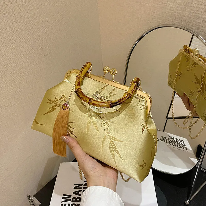 Chinese-Style Retro Embroidered Portable Crossbody Bag in Ethnic Cheongsam Design