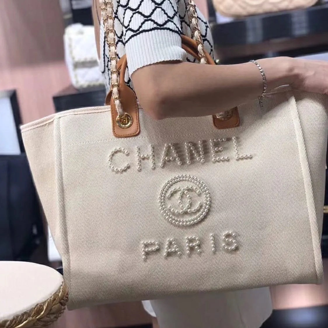 Designer Tote Bags for Women - CHL - 5715