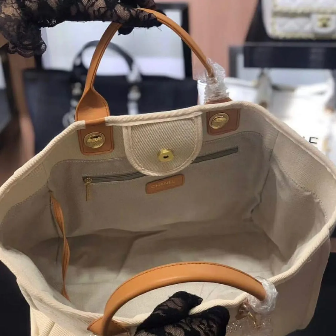 Designer Tote Bags for Women - CHL - 5715