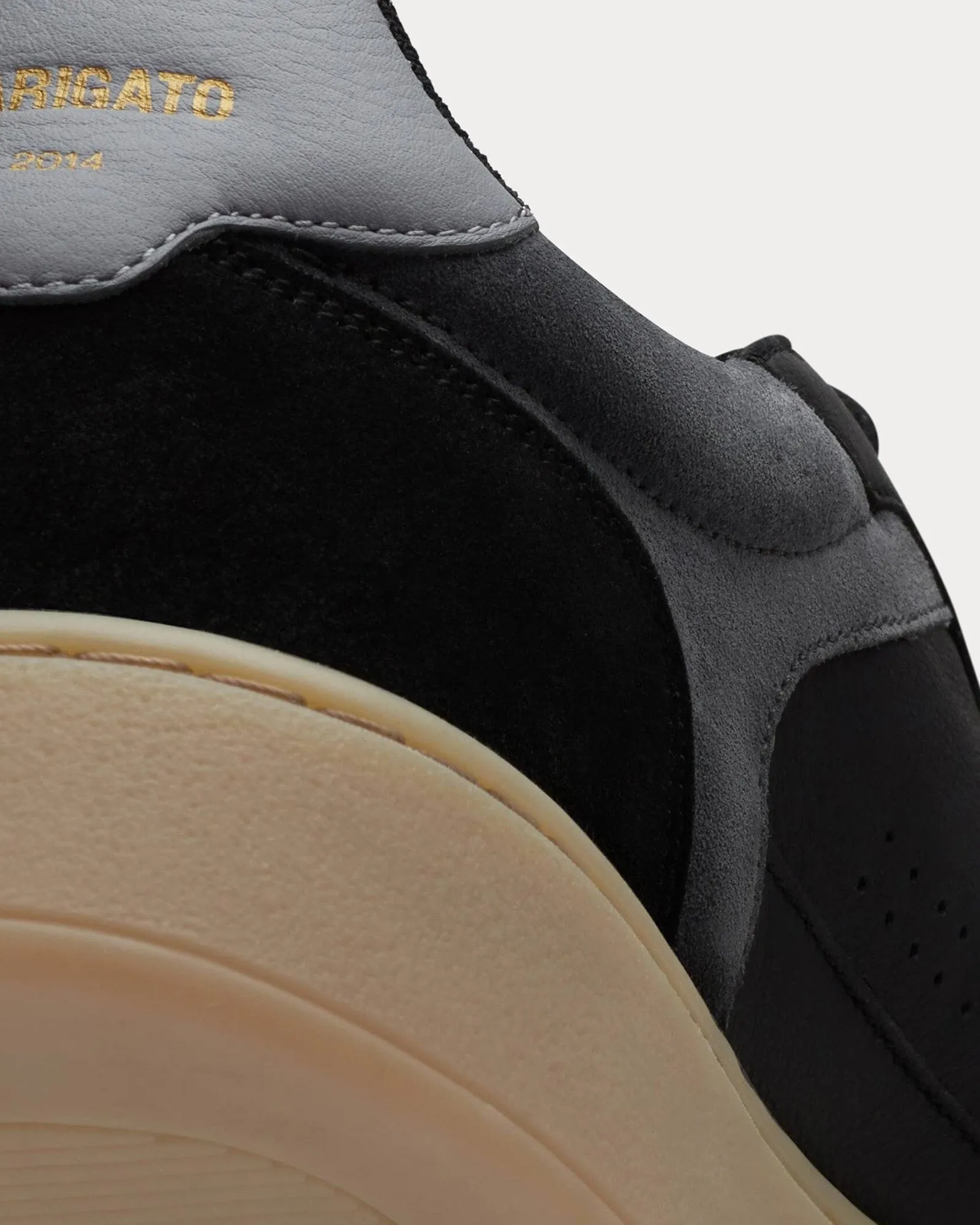Dice-T Toe Black / Gum Low Top Sneakers