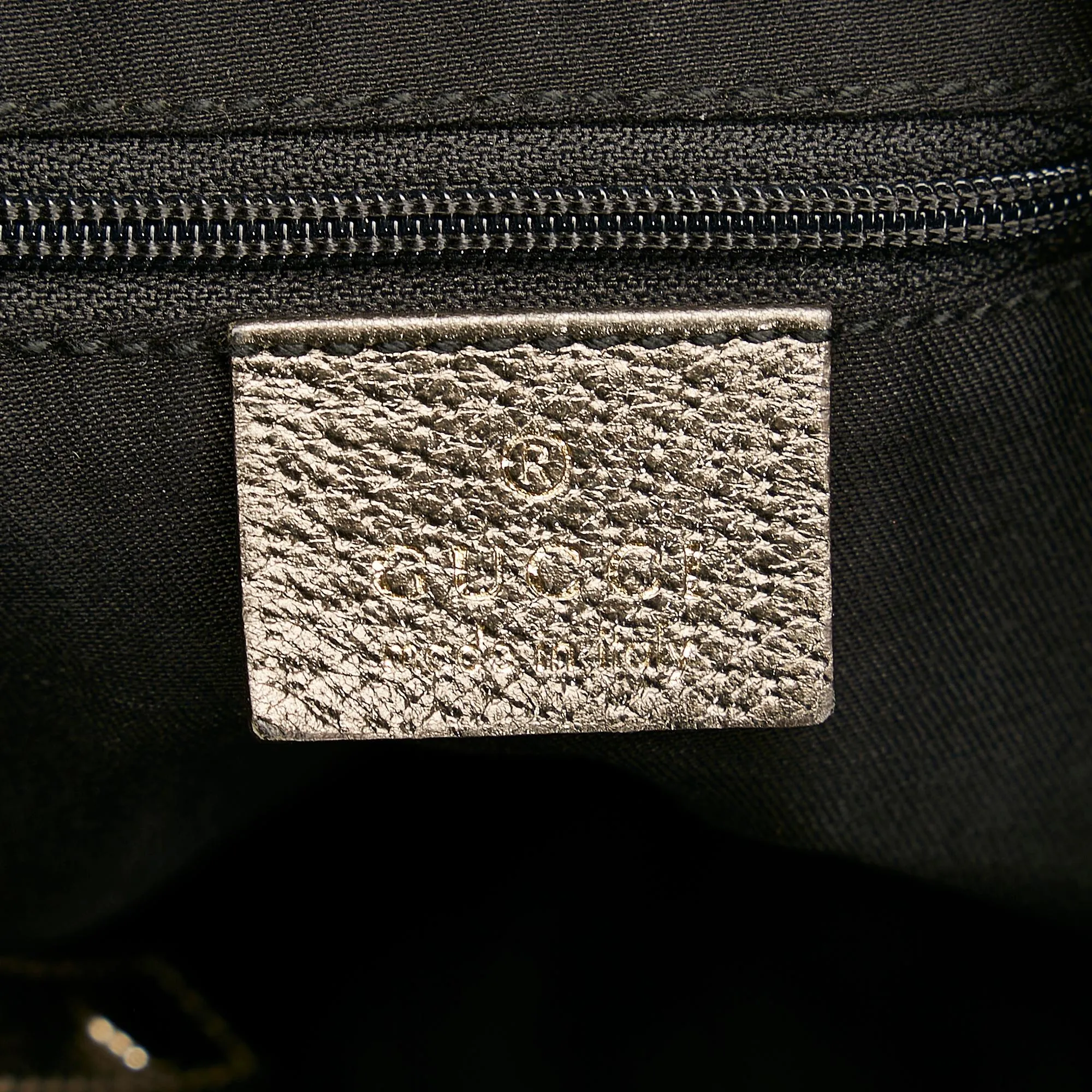 Gucci GG Canvas Abbey D-Ring Tote (SHG-bGZFwT)