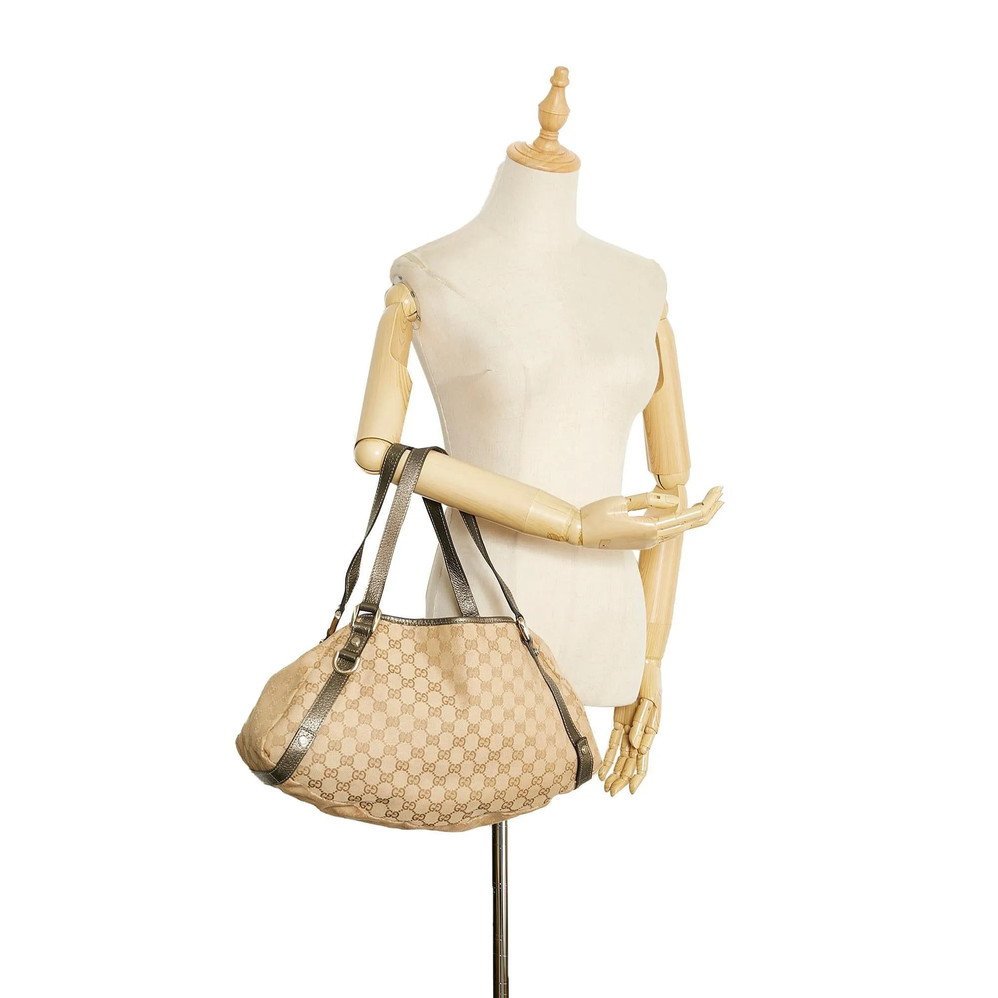 Gucci GG Canvas Abbey D-Ring Tote (SHG-bGZFwT)