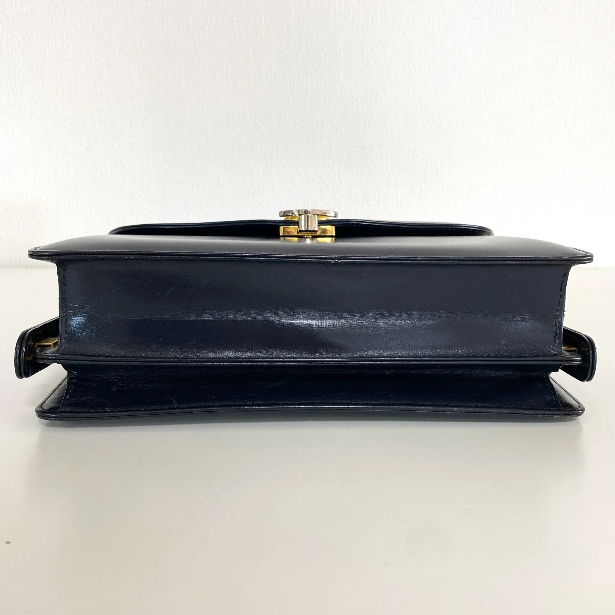 Horse Carriage  Gold Hardware Vintage Shoulder Bag