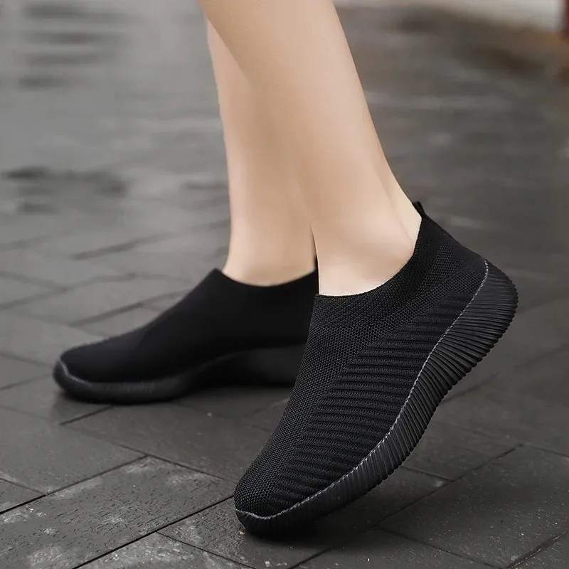 Lightweight Walking Shoes