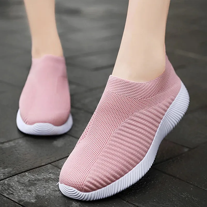 Lightweight Walking Shoes