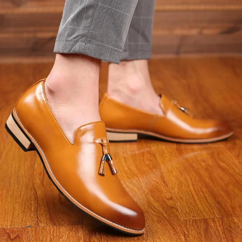 Men's  Leather Slip-Ons With Pointed Toe