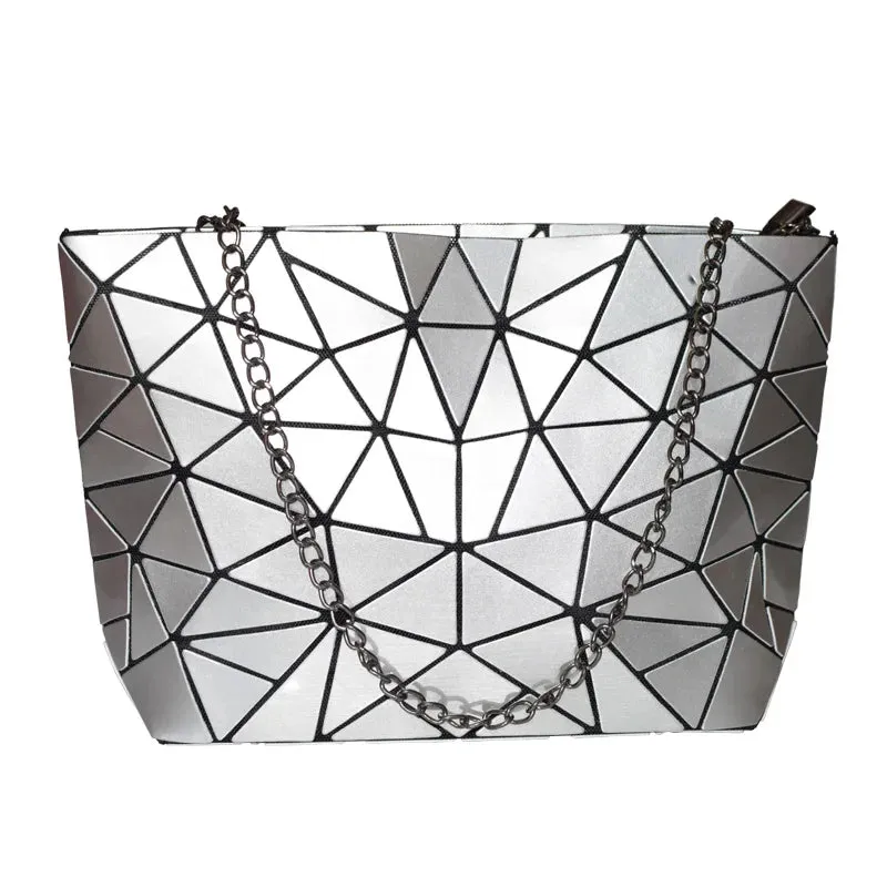 New Gold Handbags for Women: Summer Large Tote Bag, Ladies Geometric Messenger Shoulder Bag, Beach Luxury Designer in Silver.