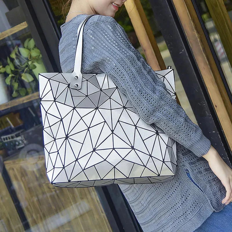 New Gold Handbags for Women: Summer Large Tote Bag, Ladies Geometric Messenger Shoulder Bag, Beach Luxury Designer in Silver.