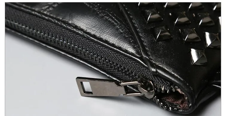 Rivets & Skull Shoulder Bag