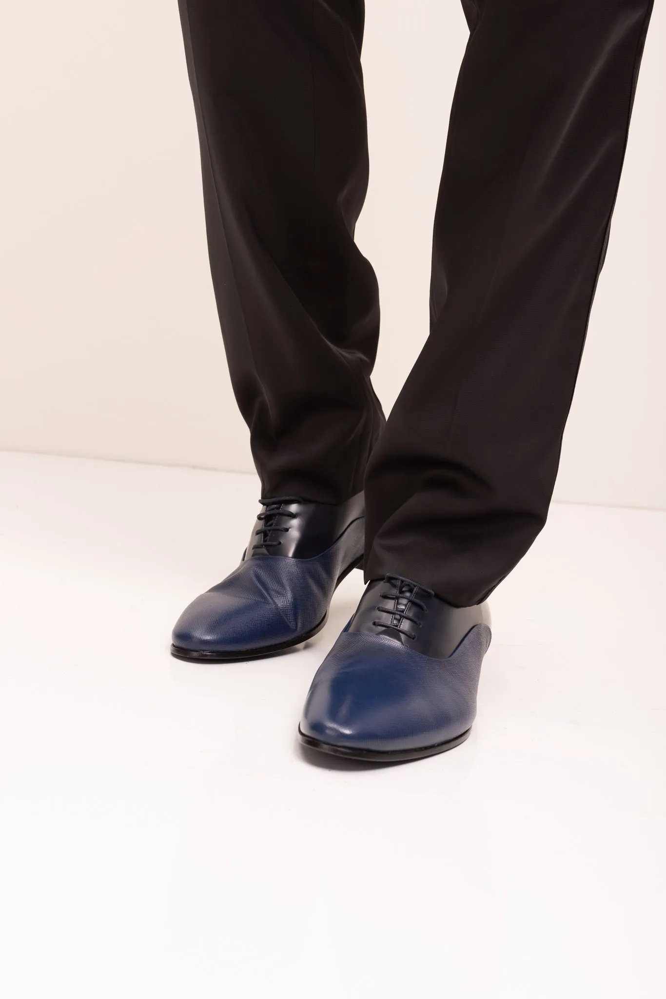 Two Tone Plain Toe Leather Oxfords-  Navy