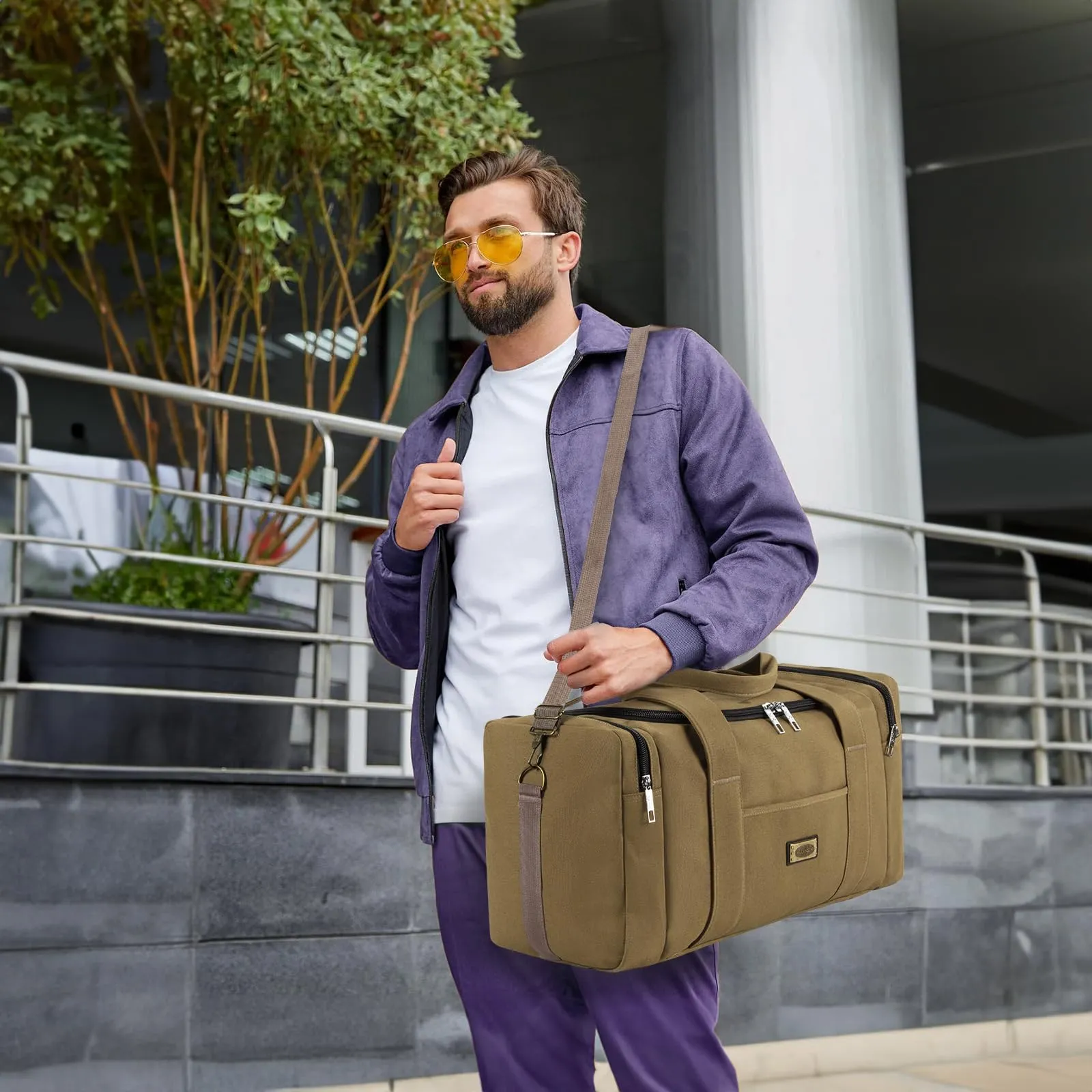 Vintage canvas duffle travel bag